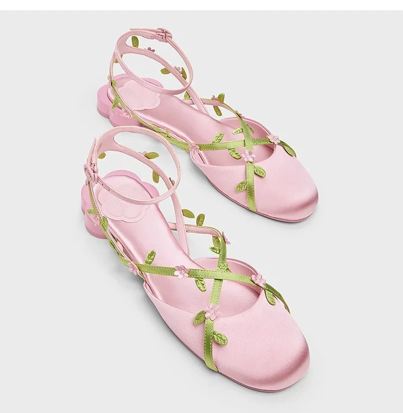 2026 New Spring Summer Sweet Fresh Satin Ladies Shoes Flat Heels Flower Fairy Daily Versatile Cross Strap Sandals for Women
