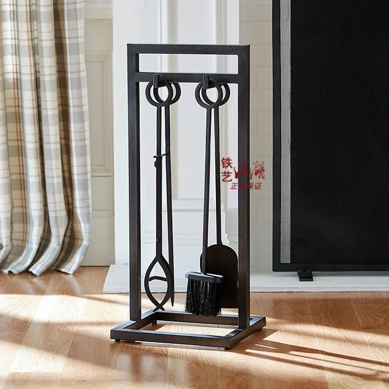 Simple European floor-to-ceiling wrought iron fireplace, tool display stand, fire tongs, brush, fire iron rod bracket, new home
