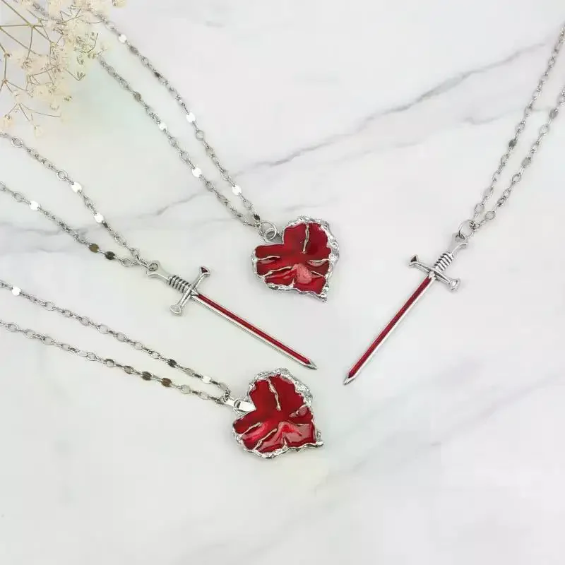 Fashionable And Beautiful Simulate  Heart Necklace Set Elegant Men And Women Sweater Chain Collarbone Chain Couple Gift