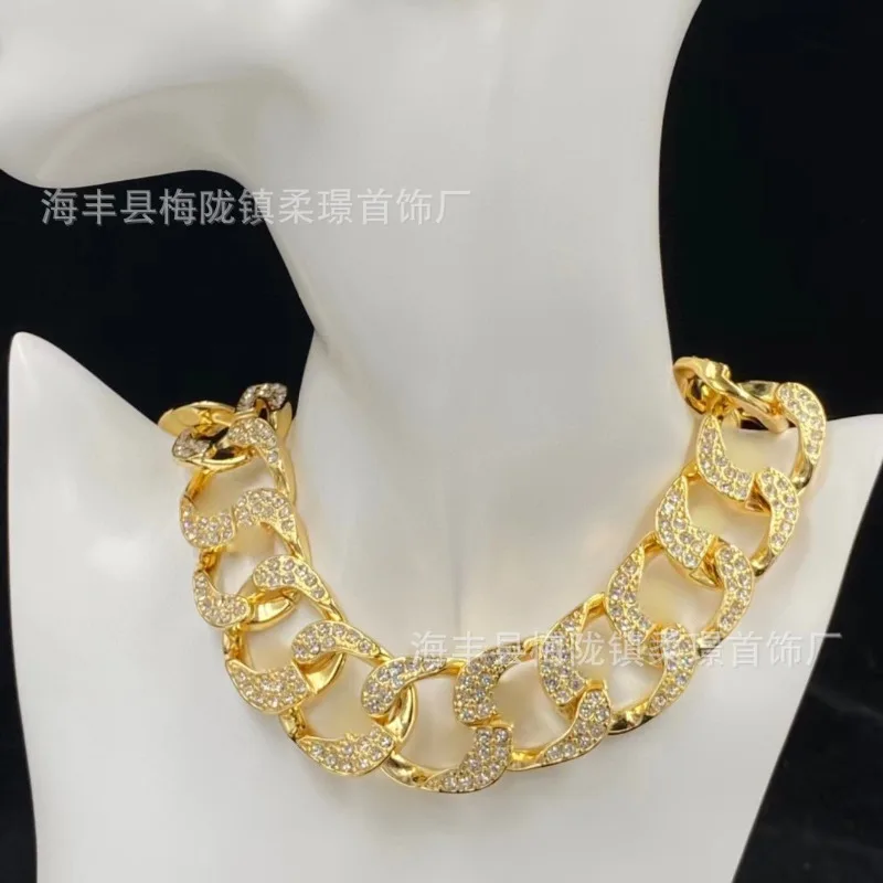 

Ожерелье Ji Jia, новая модная толстая цепочка со стразами, буква в стиле хип-хоп, индивидуальная мода, интернет-знаменитости, преувеличенная высокая версия