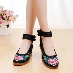 Autumn Chinese Hanfu Embroidered Cloth Shoes Women Casual Harajuku Zapatos Vintage Canvas Elevator Shoes Woman Ethnic Style