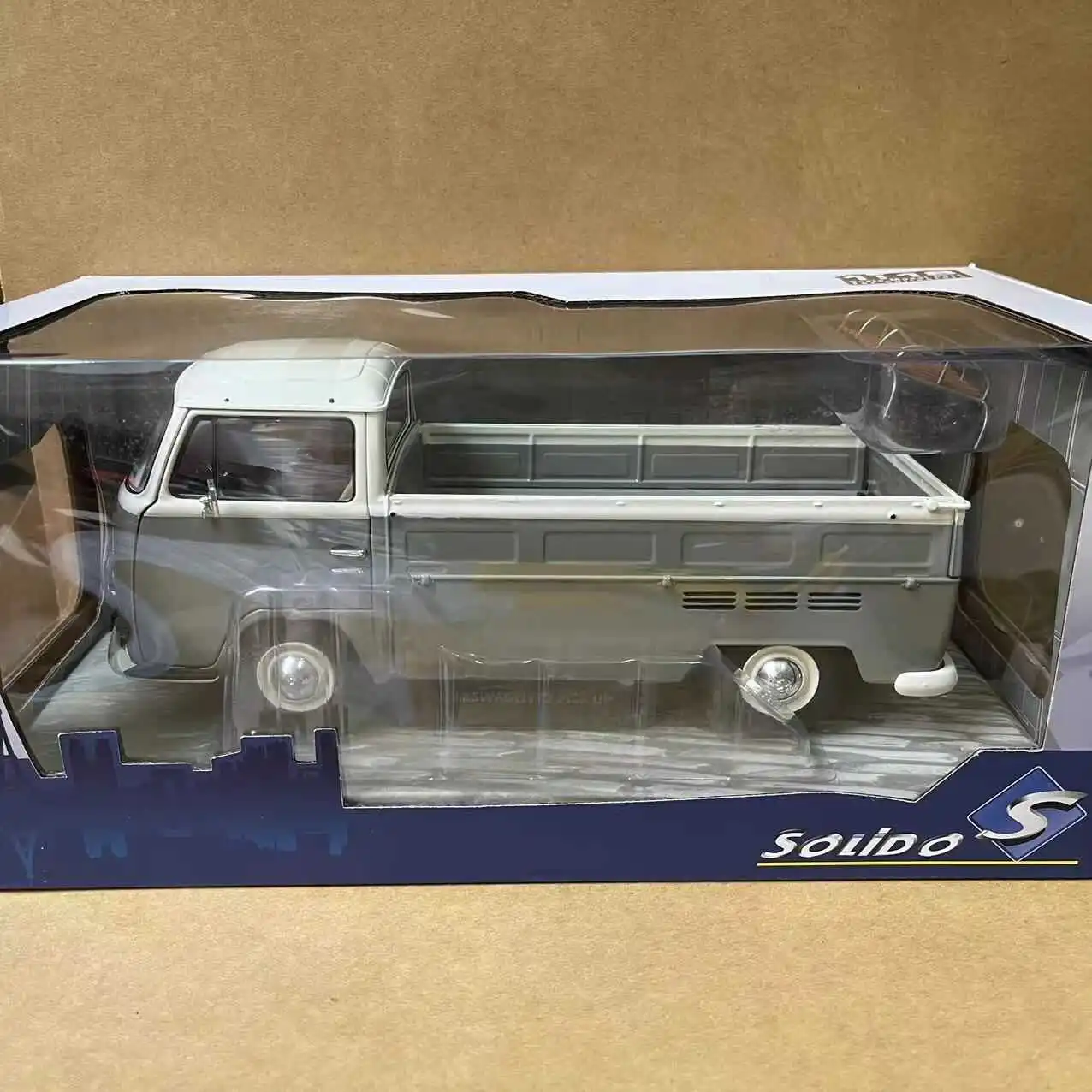 

Diecast SOLIDO 1/18 Scale VW T2 PICKUP 1968 Volkswagen Truck Alloy Simulation Car Model Collectible Toy Gift Souvenir Display