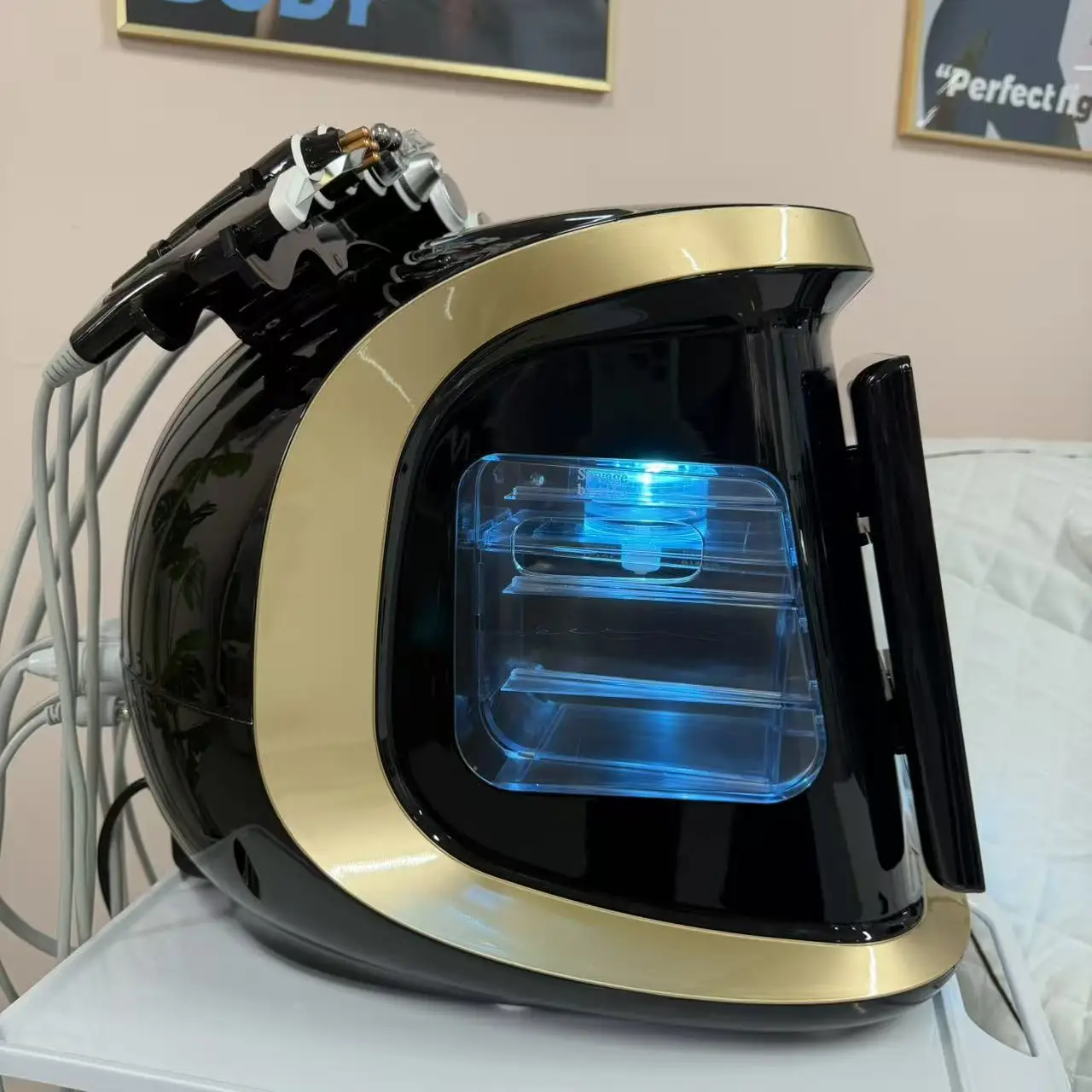 7 في 1 جهاز تحليل ذكي باللون الأزرق الجليدي متعدد الوظائف للوجه الماسي هيدرا جلدي للوجه المائي