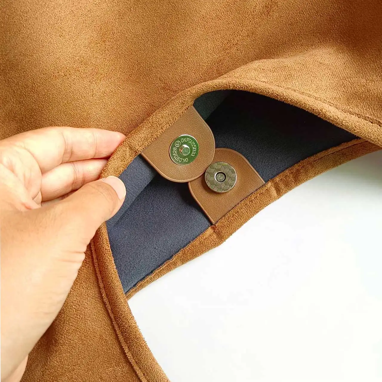 Set aus veganem Wildleder, Hut und Tasche, 9,5 cm Krempe, herzförmiger Jazzhut, Unisex-Panamahut, Damenhut mit breiter Krempe, Sombrero – Detail 9