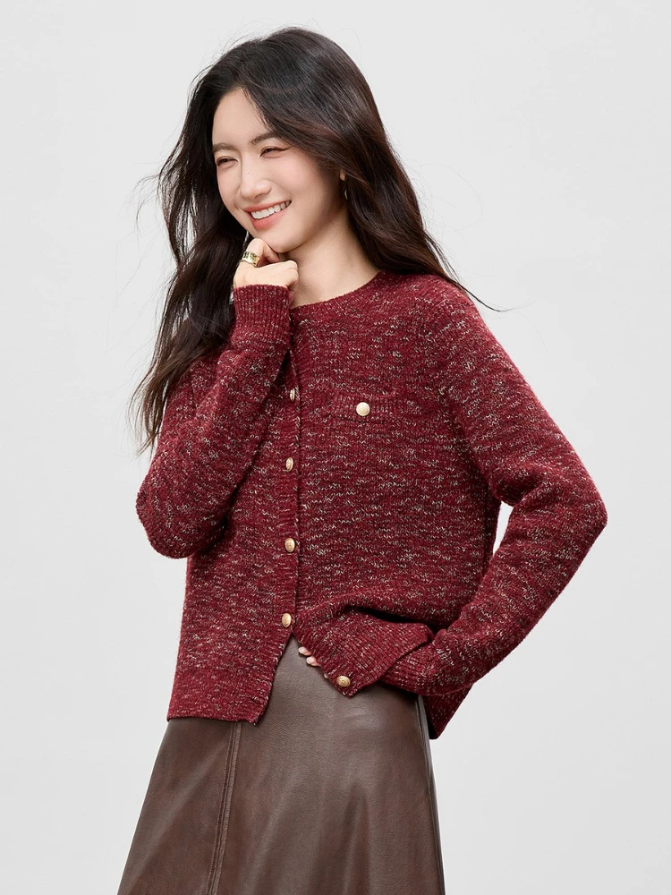 SENTUBILA Elegant Vest voor Vrouwen Gebreid 2025, Winter Ronde Hals Contrast Kleur Tops Lange Mouw Rechte Truien W53HB3757