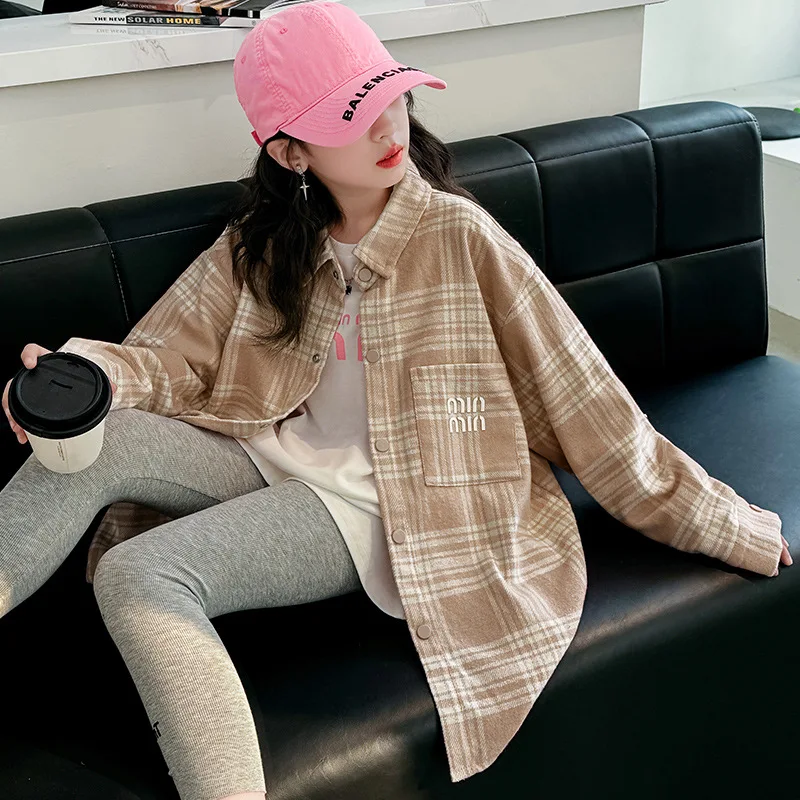 2024 Girls' Shirt Coat 2024 New Fashionable Checkered Shirt, Mid Size Children's Spring And Autumn Style Long