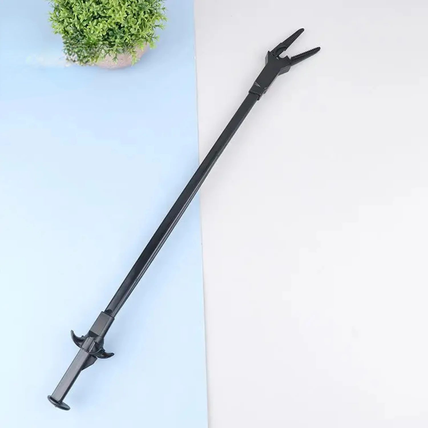 The Ultimate Efficient Super Long Aquarium Grass Tweezers - A Must-Have Tool for Aquascaping Enthusiasts and Fish Lovers - Compl