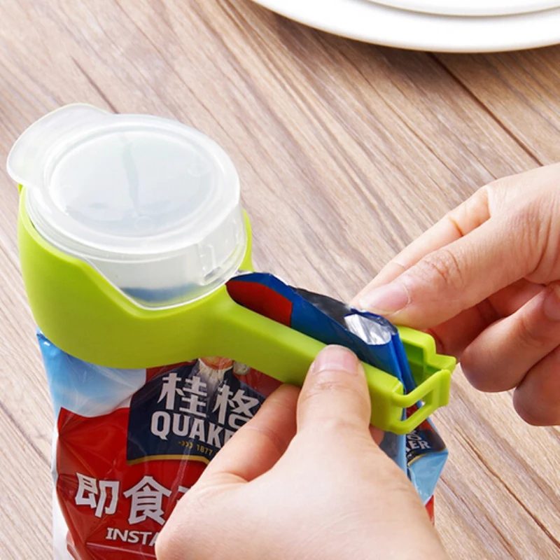 Snack Sealing Clip Plastic Fresh Keeping Sealer Clamp Food Saver Travel Kitchen Accessories Seal Food Storage Bag Clip