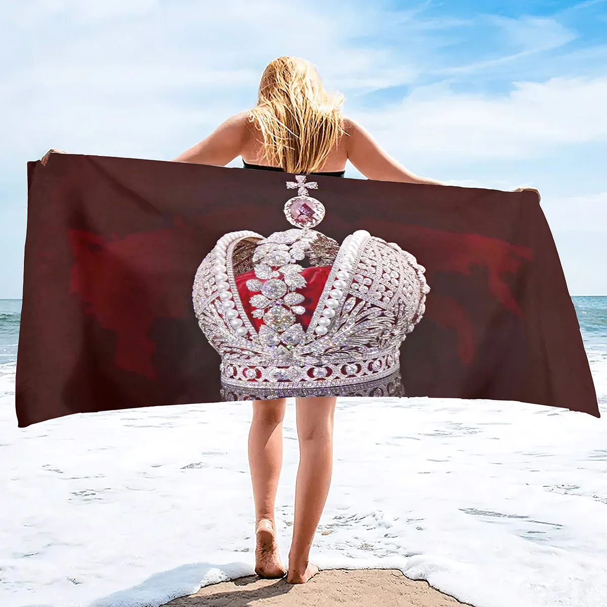 Beach Towels for Adults Crown Print Lightweight Sand Free Super Soft Fast Drying Swim Towels for The Swimming Sports Beach Gym