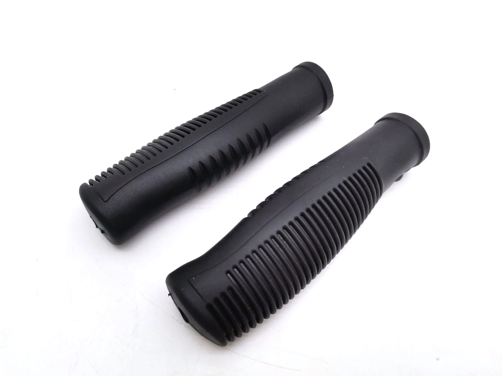 Резиновая ручка на руль для фототехники, 1 пара, аксессуары для замены электроскутера