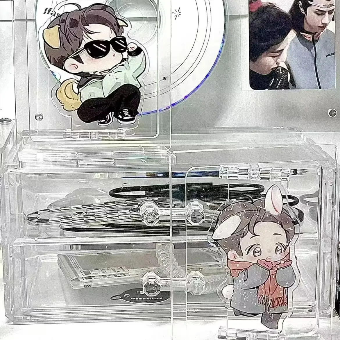 Bojun、Xiao の小さな犬 Bobo、Snow Rabbit Zan Zan、回転スタンザ、Xiao Zhan、Wang Yibo が周囲をサポート スタンディング サイン