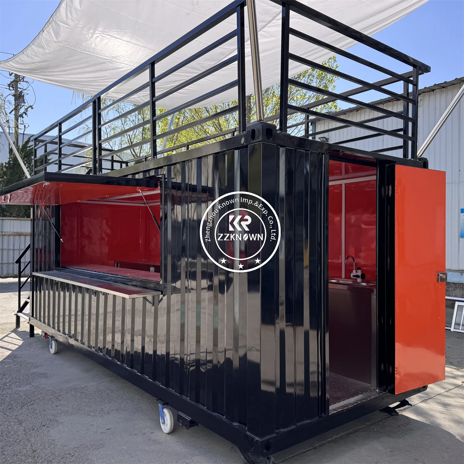 Prefab Restaurant Food Store Modular Shipping Container Bar 20FT 40FT Shipping Container Bar With Fully Equipped Kitchen
