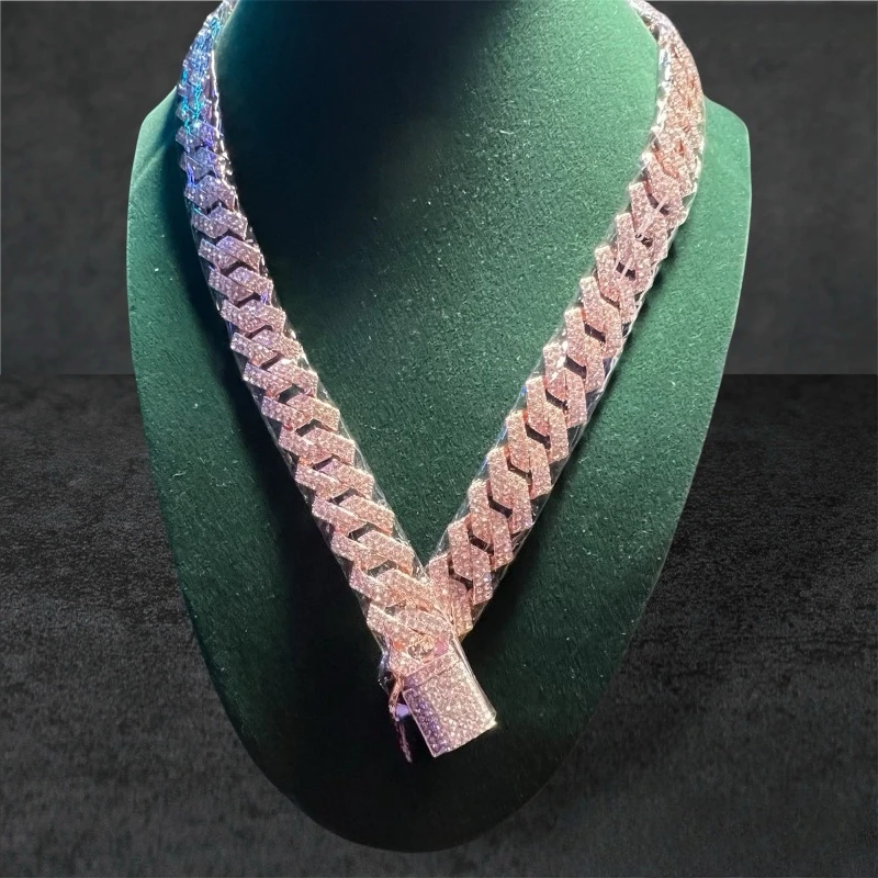 14Mm Miami style Cuban chain, chilled diamond surface luxury visual effects, special accessories for men to enhance their aura