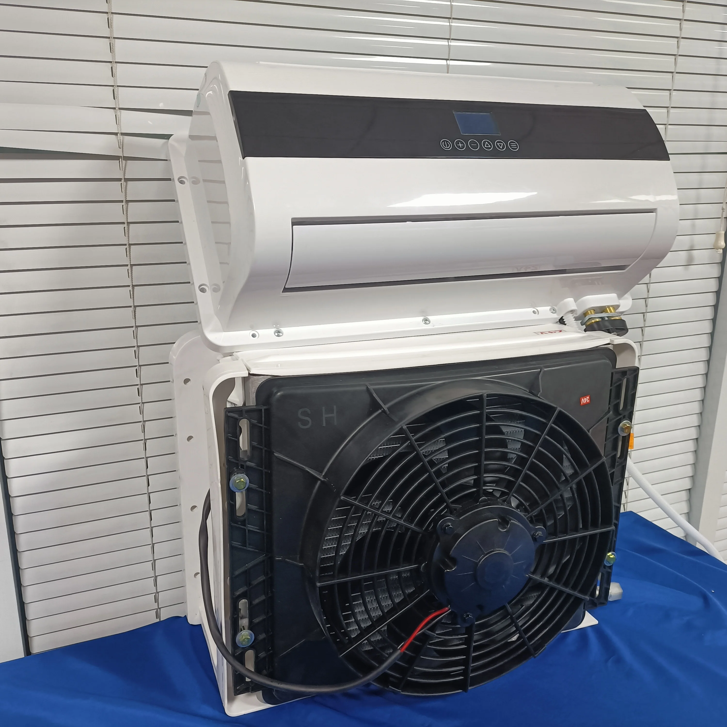 

Автономный электрический кондиционер для грузовиков и тракторов 12В 9600BTU, сплит-система, 12-вольтовый, для стоянки