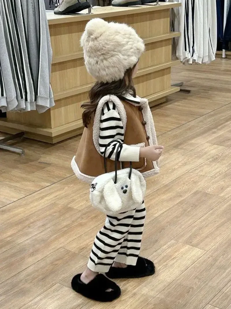 

Girls' Knitted Cardigan Set Autumn And Winter Children's Baby Thick Sweater Straight Leg Pants Two-piece Set Kids Outfits