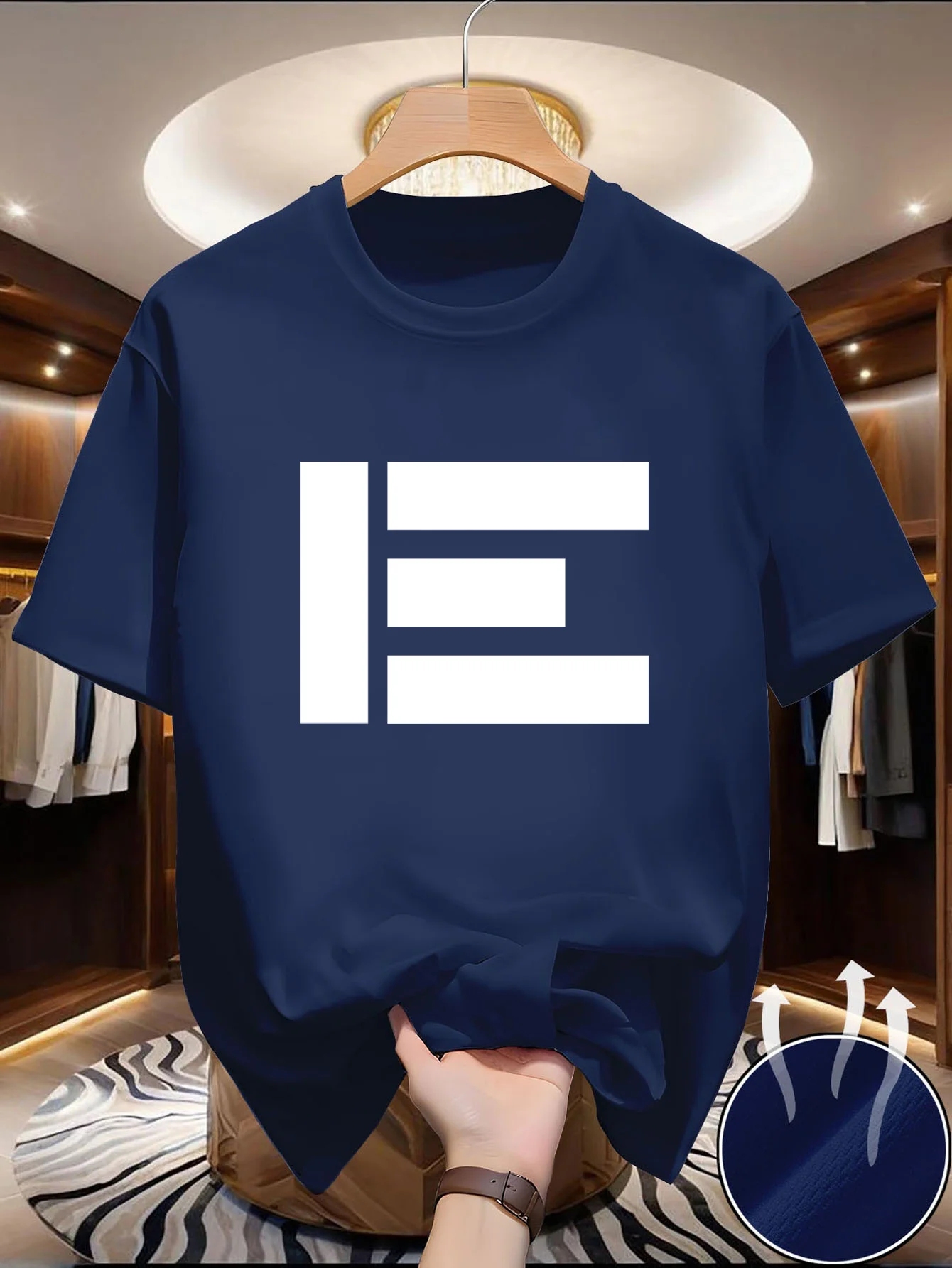 Single men's round-neck short-sleeved T-shirt. Innovative. Suitable for fashionable appearance. Airy feeling. Daytime clothing