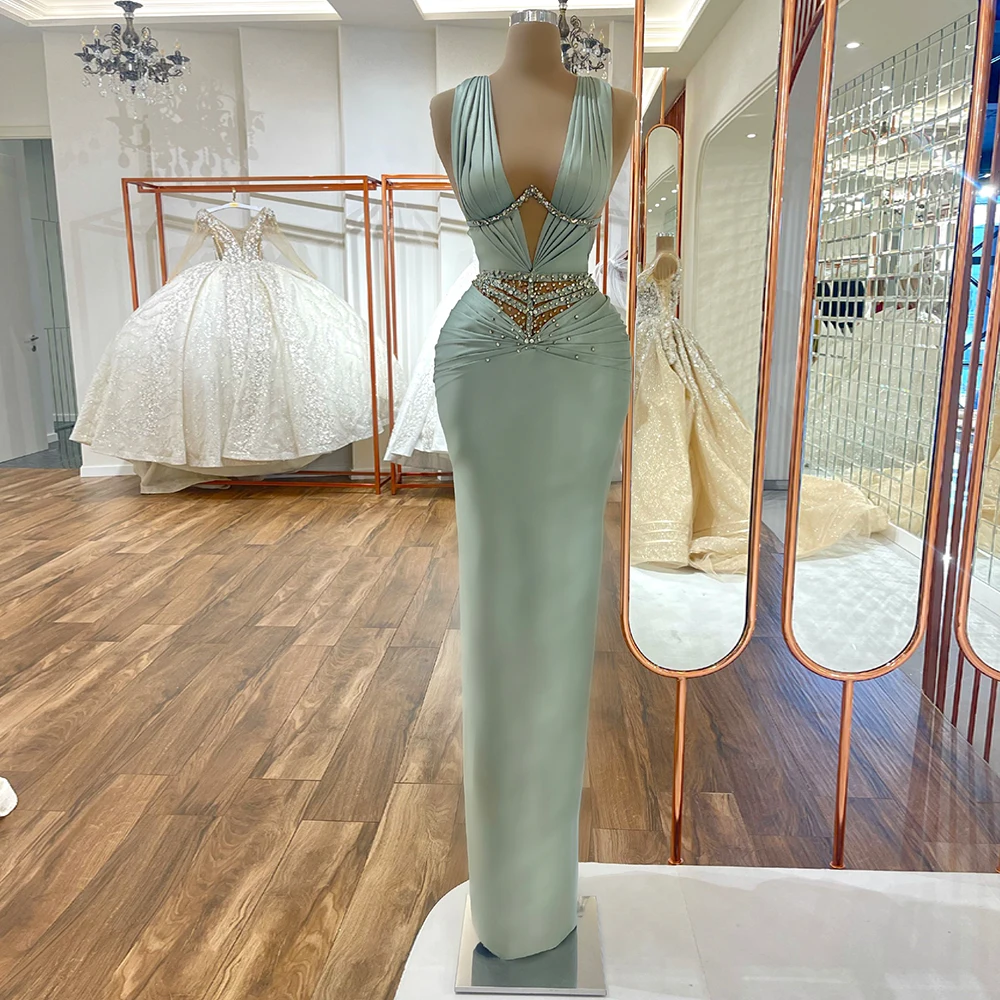 Mermaid Prom Dress for Women 2022 Deep V Neck Sleeveless Sexy Prom Gown Light Green Crystal Beading Formal Party Dresses Long