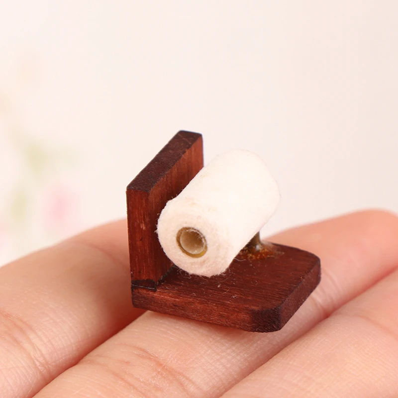 Rolo De Papel De Tecido Em Miniatura Para Dollhouse, Acessórios De Casa De Boneca, Rolo De Papel, Modelo De Suporte, Brinquedo De Decoração Do Banheiro, 1:12