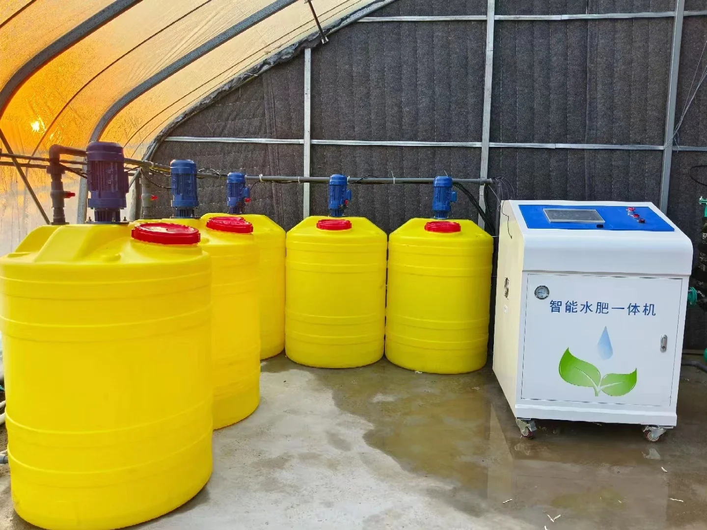 

Popular ProduAutomatic Drip Irrigation System Equipment Water Fertilizer Integrated Injector For Watering Farm Irrigation System