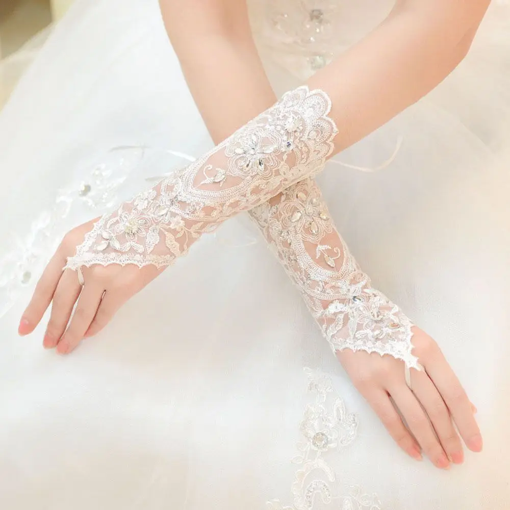 High Quality Dress Bride Wedding Lace Beads Rhinestone Short Gloves Fingerless Gloves