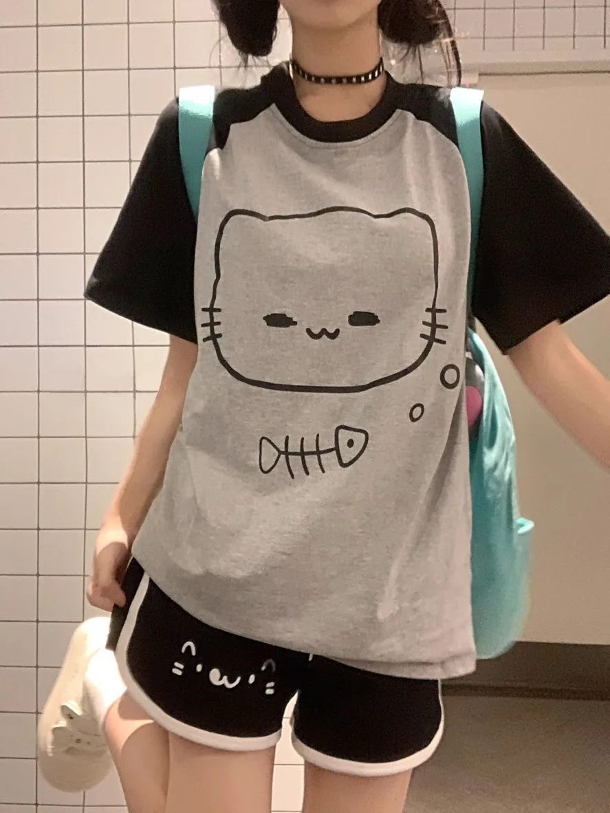 

Japanese White Sweet T-shirt Kawaii Cartoon Seal Printed Tshirts Preppy Cute Casual Tees Fashion Harajuku Girls Fashion Y2k Tops