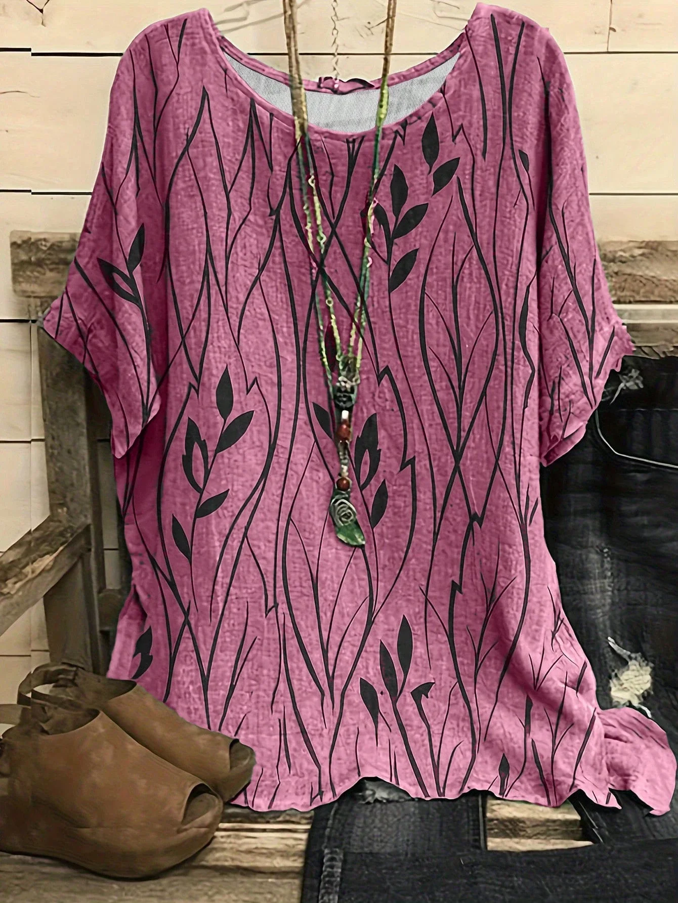 

Женская свободная футболка с растительным принтом, круглым вырезом и короткими рукавами