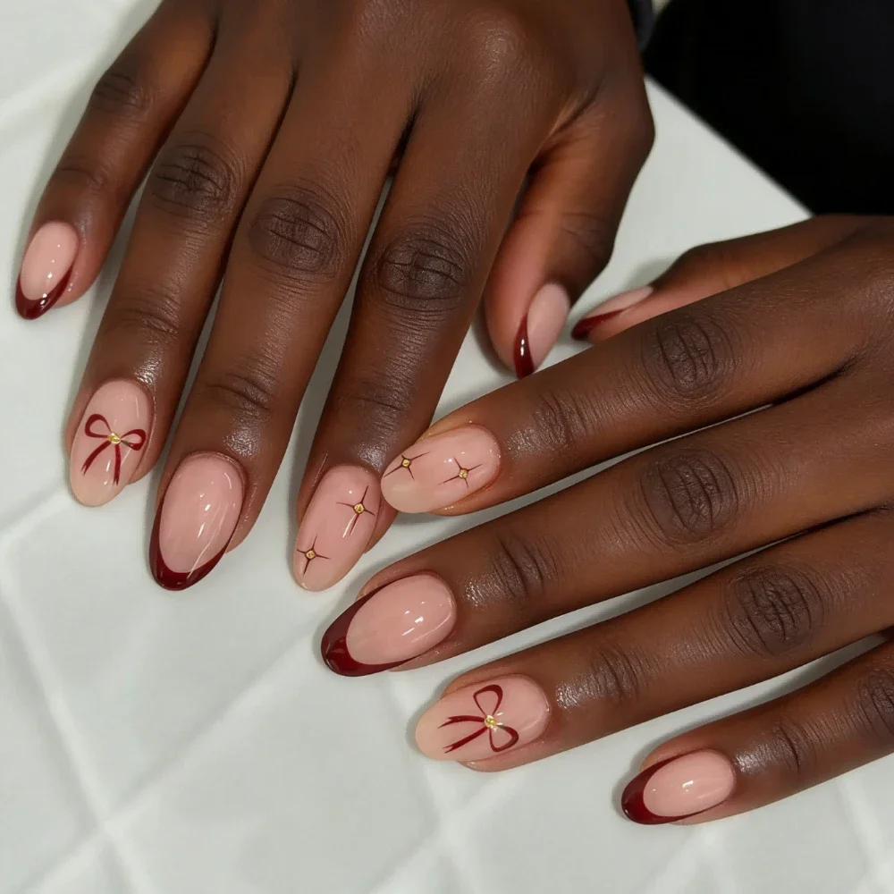 

24 Cute Star French Almond Fake Nails with Bow Design, Acrylic Wearable, Full Set of Oval Fake Nails Press on Acrylic Nails Almo