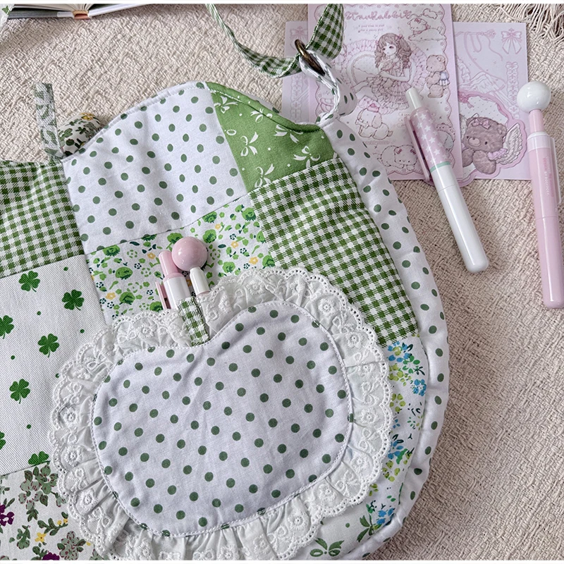 Patchwork-Stoff-Umhängetasche, Apfelförmige Handtasche mit Blumen- und Punktmuster für Damen, Mädchen, Studenten, Cottagecore, süße Handtasche – Detail 4