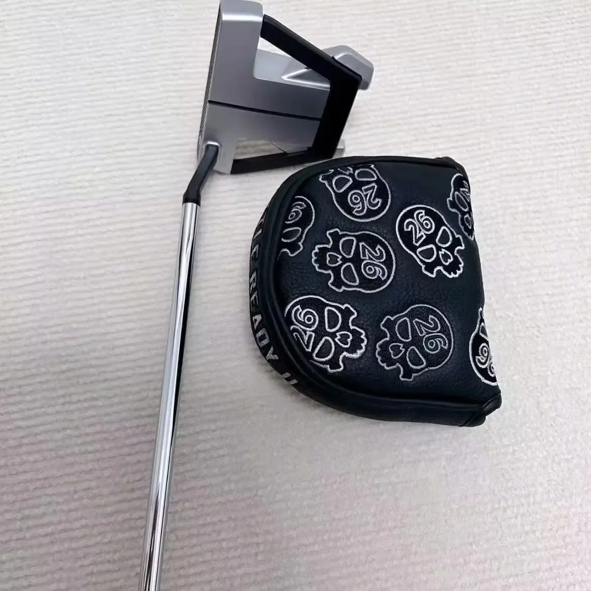 New  BLACKJACK PUTTER Low Center of Gravity High Stability Skull Putter