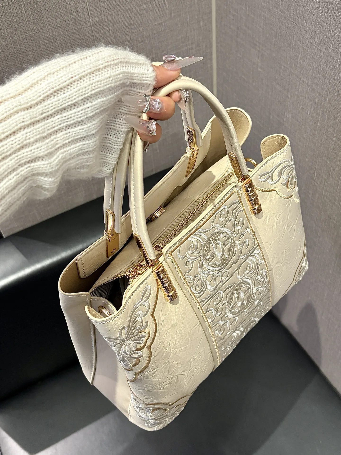 ciyah-fashion-luxury-national-style-embroidery-large-capacity-tote-bag-mommy-bag-2026-new-handbag-leather-polyester