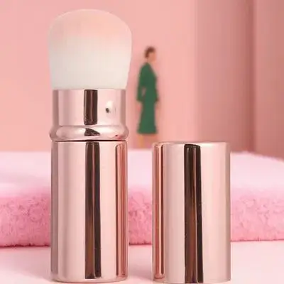 1 st Blush Brush Make-up Tool Voor Contouren Markering Instelling Losse Poeder Foundation Vrouwen Borstel Zacht Synthetisch