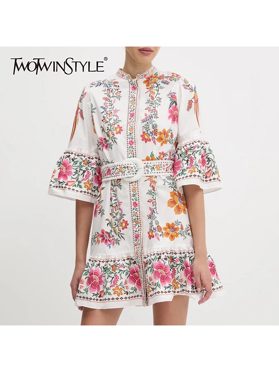 

TWOTWINSTYLE повседневные платья с принтом и поясом для женщин, модное платье с круглым вырезом и половиной рукавов в стиле пэчворк, со складками, женская одежда, новинка
