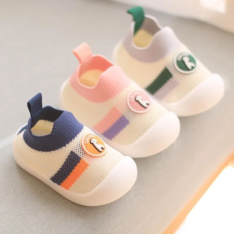 

Детские дышащие сетчатые кроссовки на нескользящей подошве для девочек и мальчиков, весна-осень 2026, легкие повседневные спортивные туфли