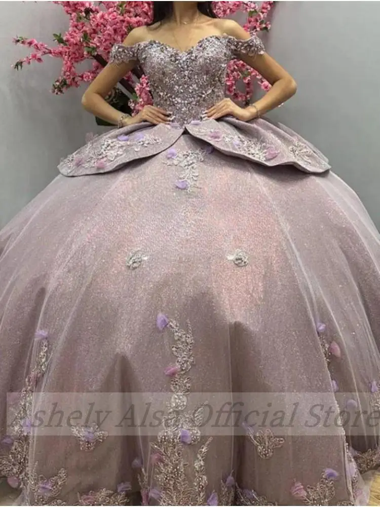 Saúdská arabská elegantní quinceañera šaty 2024 kvést nášivka korálkování bál talár sladké 15 16 holka ples narozeniny večírek šaty noiva