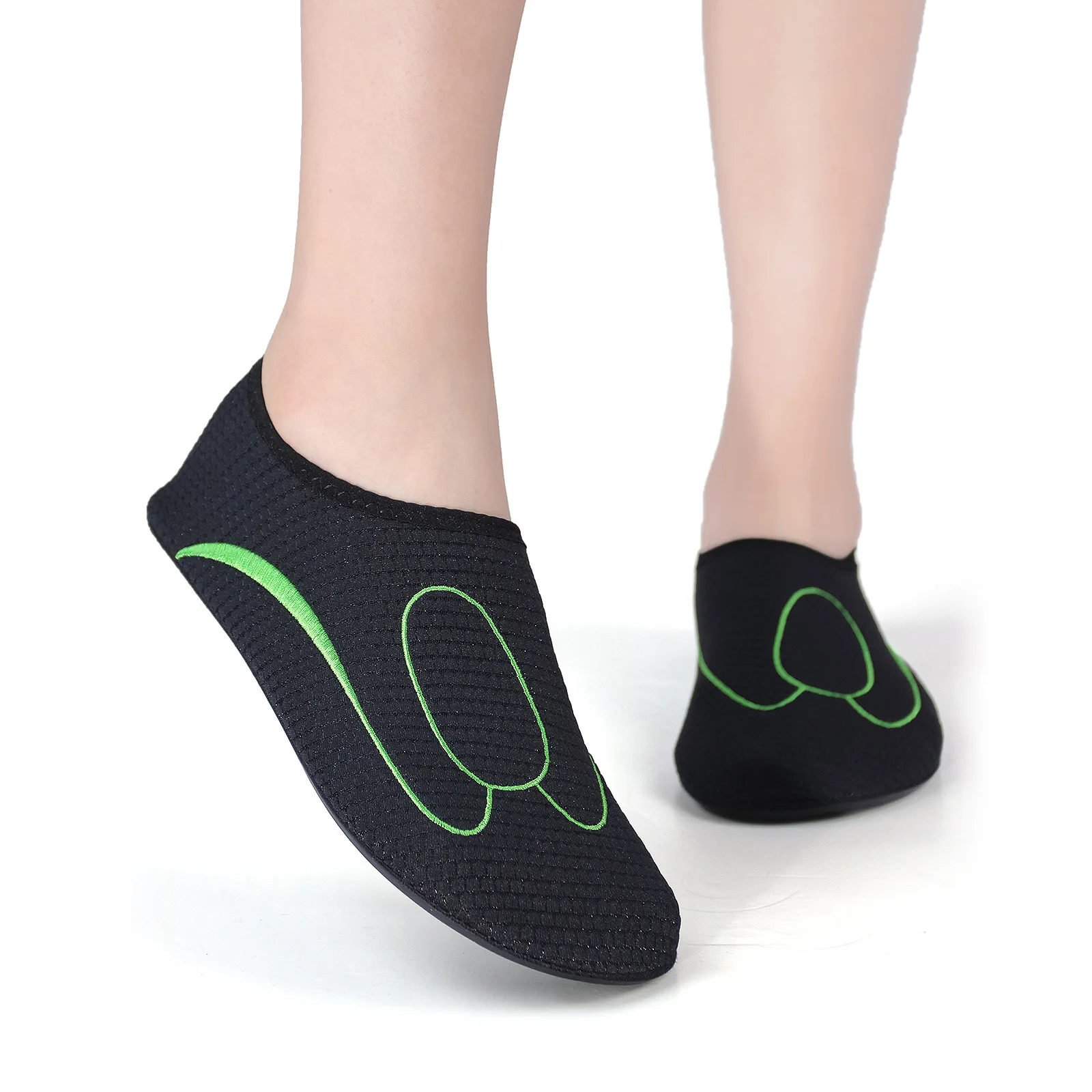 

Black Water Shoes Women Men Quick Dry Anti-slip Barefoot Aqua Socks for Beach Swimming Surfing Wading Yoga
