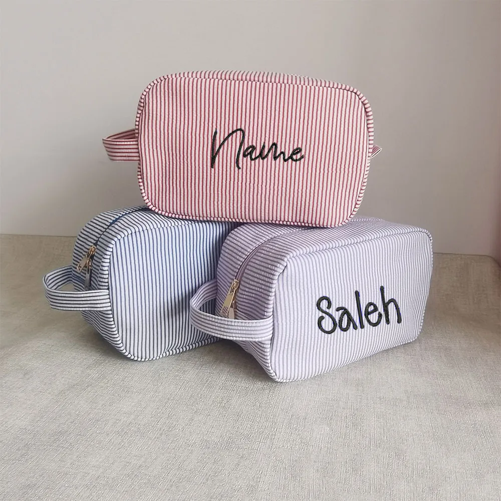 Personalized Name Seersucker Toiletry Bag Custom Monogrammed Cosmetic Bag Gift for Women Travel Makeup Bag Unique Birthday Gifts