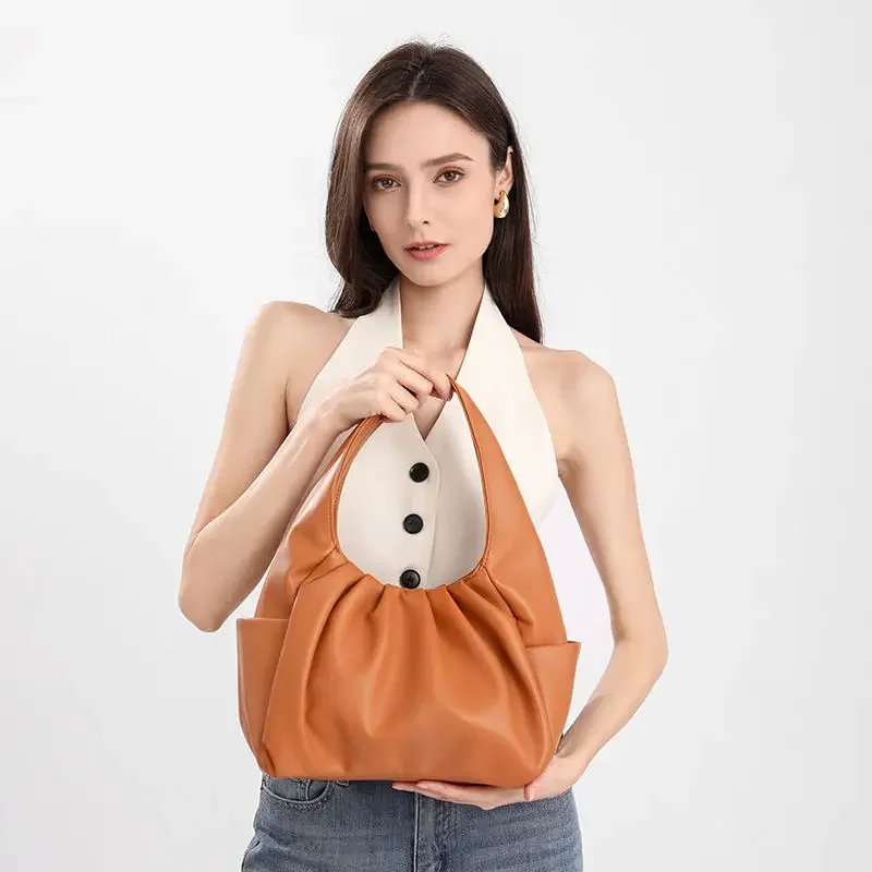 

European American Fashion Horn Large Bags Women Shoulder Package New Niche Hand-held Haulage Motor Bag Pleated Texture Cloud Bag