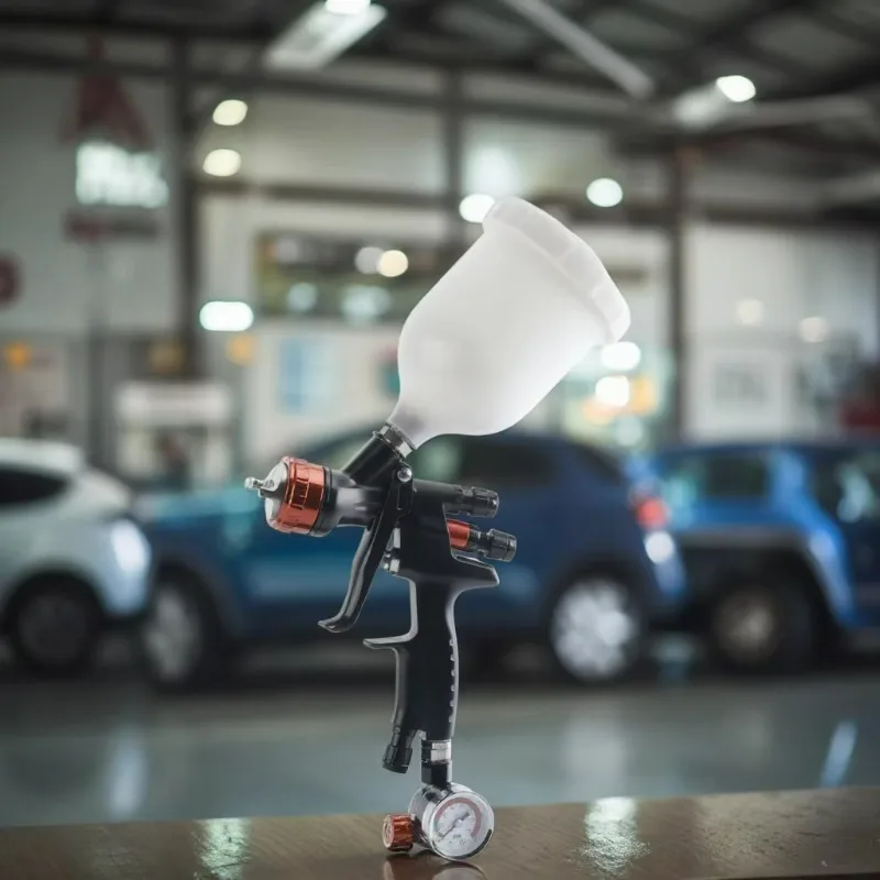 

A608 Professional Air Power Spray Gun with 1.3mm Nozzle 600cc Cup Capacity Gravity Feed for Car Paint Auto Refinishing