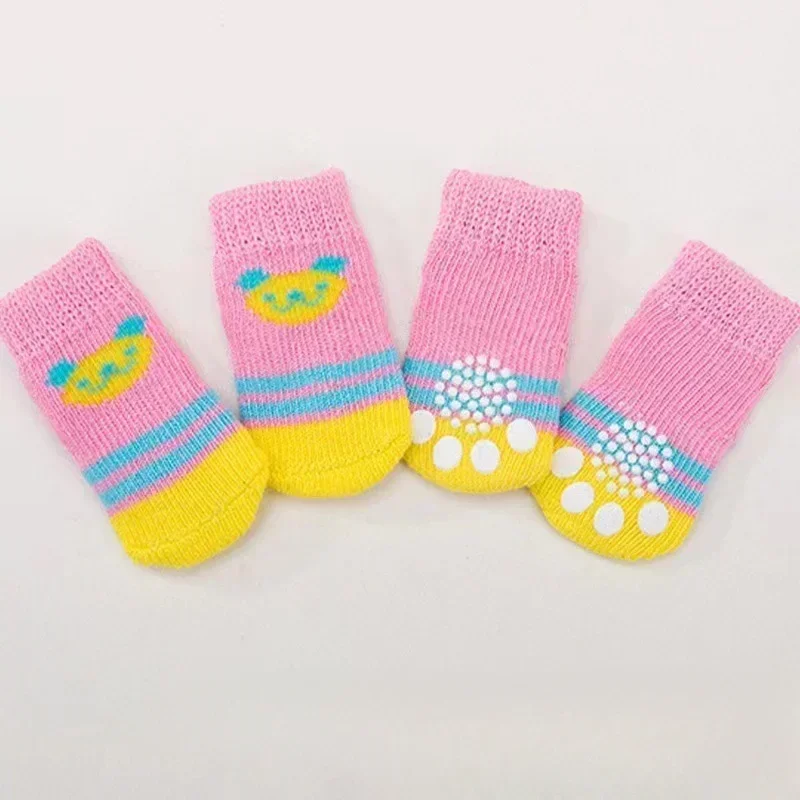 4PCS Small Dog Socks, Foot Covers，Corgi, PoodlePomeranian Foot Covers Indoor Socks Big, Medium