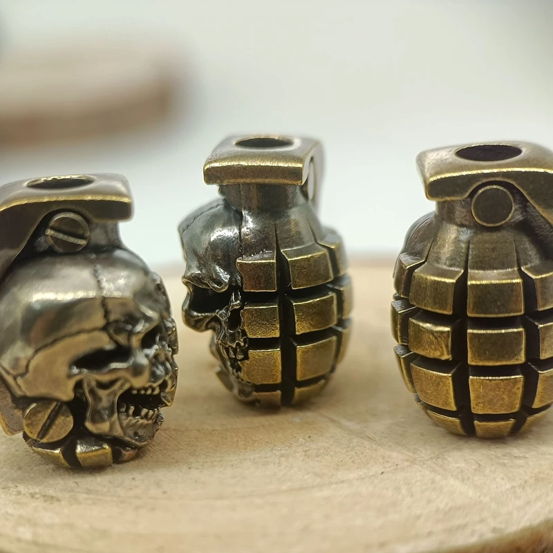 Dual Color Skull Grenade Brass Knife Beads EDC DIY Paracord Woven Bracelets Lanyard Pendants Accessories Outdoor Tool Hangings