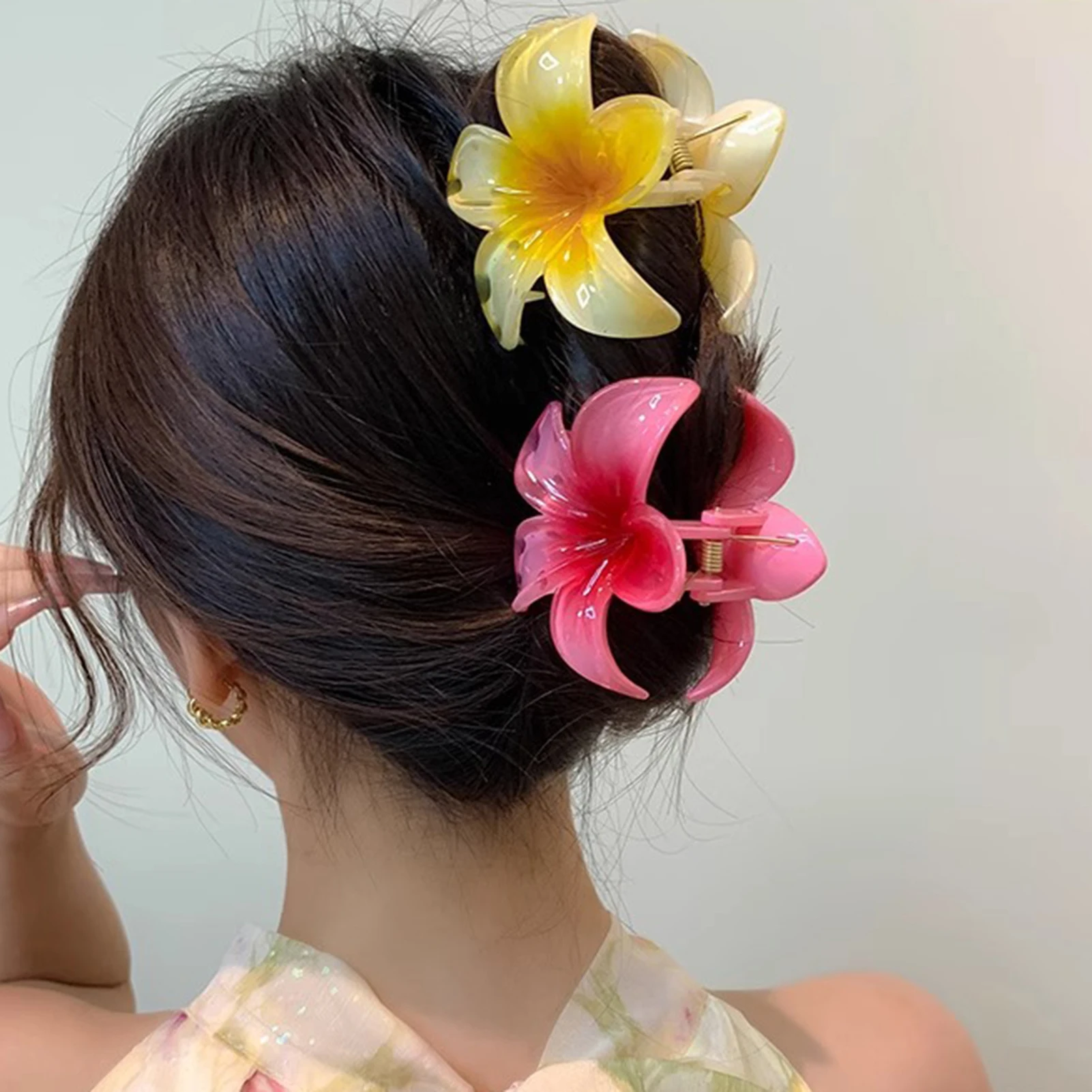 Fashion Hairpin Gradient Flower Barrettes Girls Ponytail Shark Claws Candy Color Frangipani Hair Clip Simple Tiaras Hair Jewelry