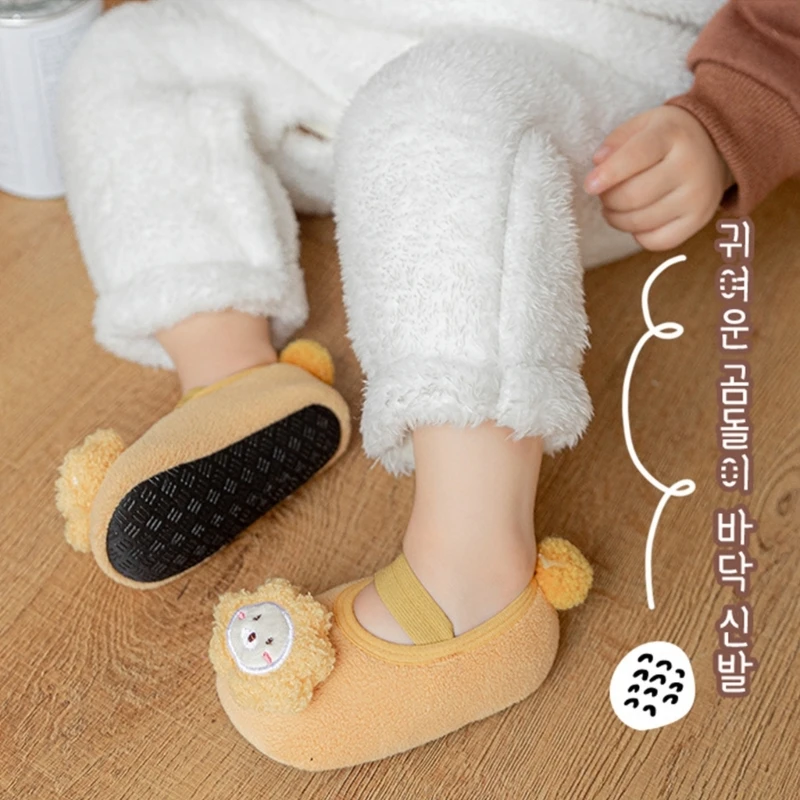 Baby Anti Skid Walking Shoes Indoor Toddlers Shoes Non-slip Warm Floor Socks Thicked Prewalker for Autumn Winter Season