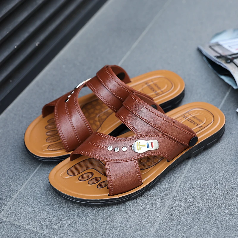 Sandal Kulit Baru Musim Panas Sandal Pantai Luar Ruangan Ujung Terbuka Sepatu Antiselip Bersirkulasi Tujuan Ganda Sandal Nyaman Kasual