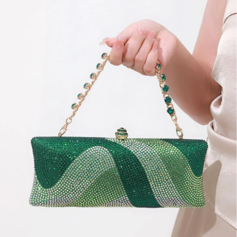 

New Fashion Women Diamond Handbag Contrast Color Wedding Bridesmaid Bag Shiny Luxury Party Bag Elegant Banquet Bag Chain Bag