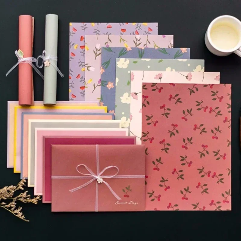 Ensemble d'enveloppes à fleurs Kawaii, 12 pièces, tampons à lettres, cartes d'invitation de fête de mariage, enveloppes de couverture avec autocollants pour fête de noël