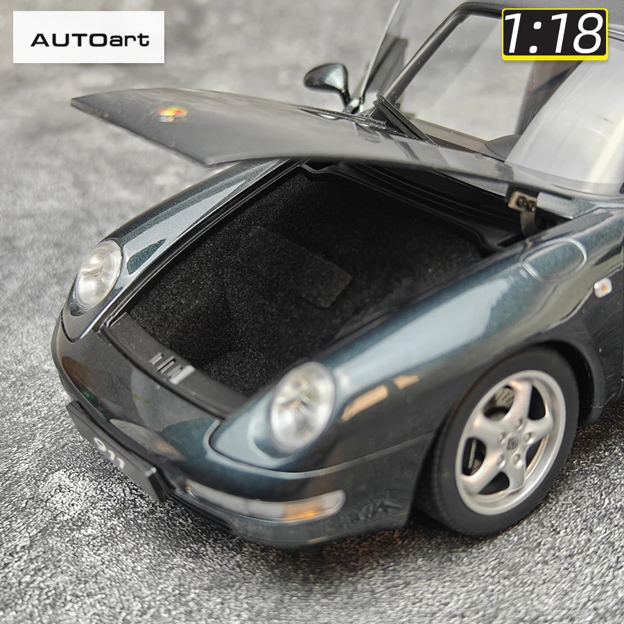 Porsche 911 (993) Carrera Red Blue Black 1/18 AUTOART Metal