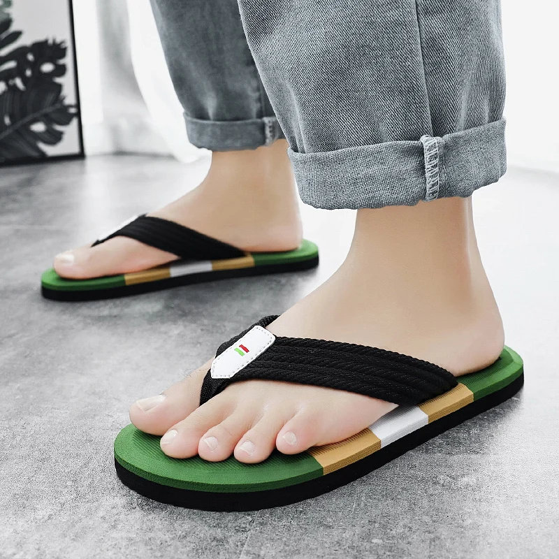 

Flip Flops Men Beach Slippers Summer Outdoor Men's Slippers Men's Casual Sandals Plus Size Designer Shoes Men Slippers