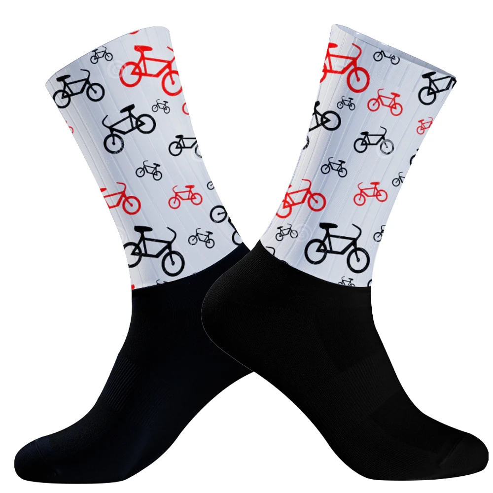 New Summer Anti Slip Seamless Breathable Cycling Socks Aero Bike Wearproof Road Socks