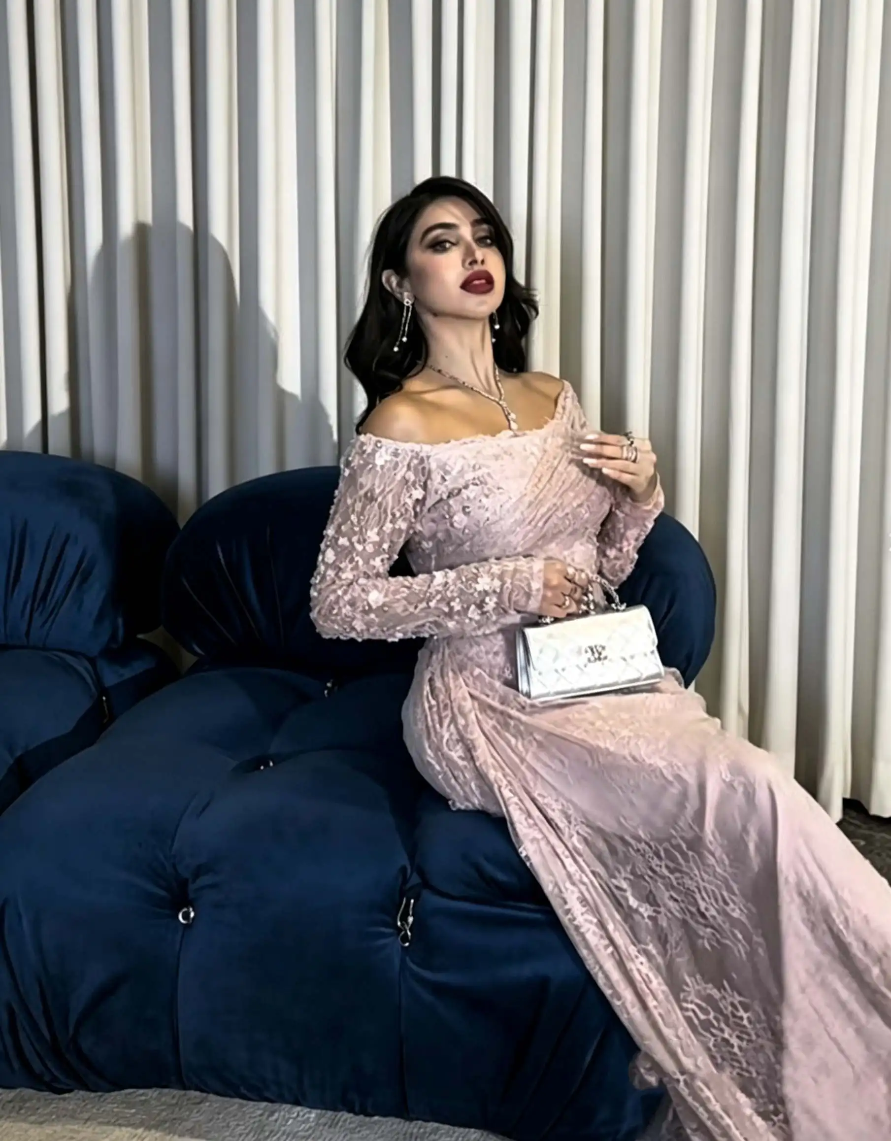 Aunber Elegant Pink Long Sleeve Lace Women Evening Prom Dresses Appliques Off-the-shoulder Formal Wedding Party Gowns Customized image 2