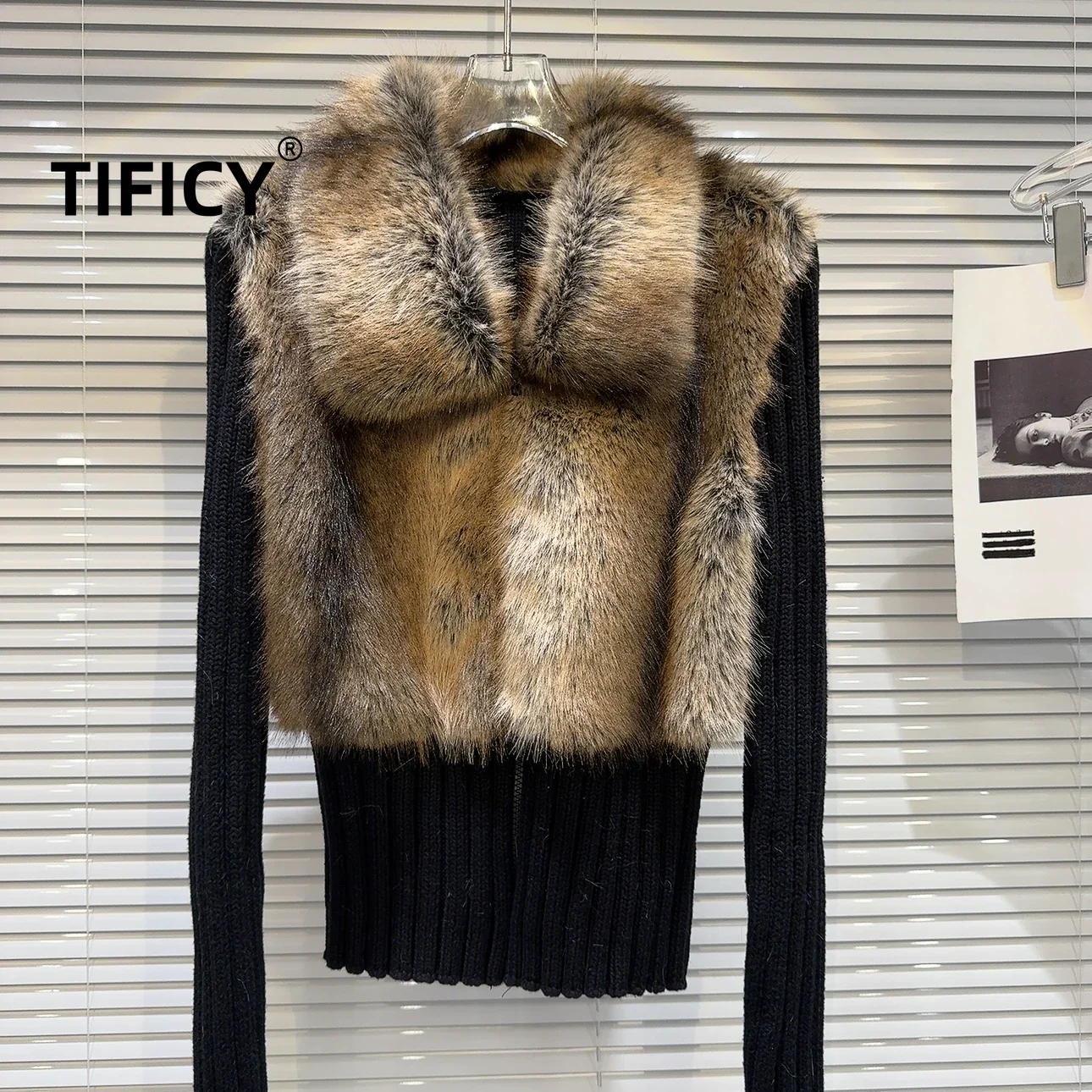 TIFICY High Street Women's Winter New Environmentally Friendly Wool Splicing Design Slim Fit Artificial Fur Knitted Sweater Tops